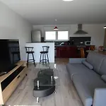 Pour 4 Avec Terrasse Couverte, Parking Prive Et Animaux Acceptes - Fr-1-589-367 *