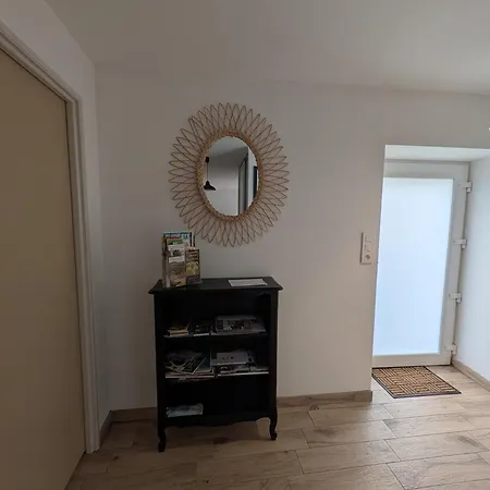 Holiday home Pour 4 Avec Terrasse Couverte, Parking Prive Et Animaux Acceptes - Fr-1-589-367 Combrimont