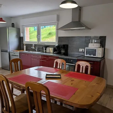 Pour 4 Avec Terrasse Couverte, Parking Prive Et Animaux Acceptes - Fr-1-589-367 Holiday home *